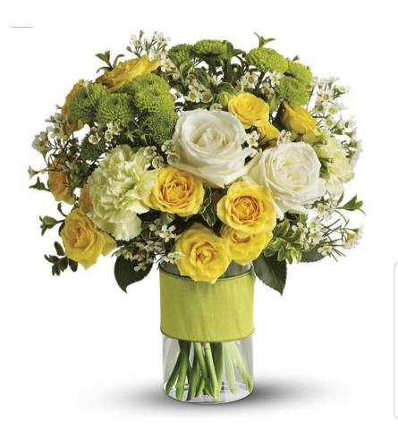 Sweet Smiless. An arrangement by Avenue Flowers and Gifts.
