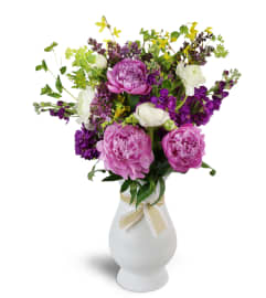 Wild at Heart™. An arrangement by Avenue Flowers and Gifts.