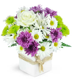 Enchanting Maui. An arrangement by Avenue Flowers and Gifts.