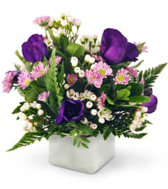 Wishes and Kisses. An arrangement by Avenue Flowers and Gifts.