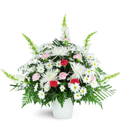 Fond Remembrance Tribute. An arrangement by Avenue Flowers and Gifts.