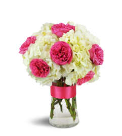 Summertime Chic™. An arrangement by Avenue Flowers and Gifts.